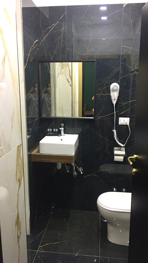 Katarios Suite