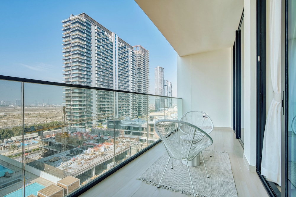 PVH - Tranquil 1BR - Binghatti Lavender