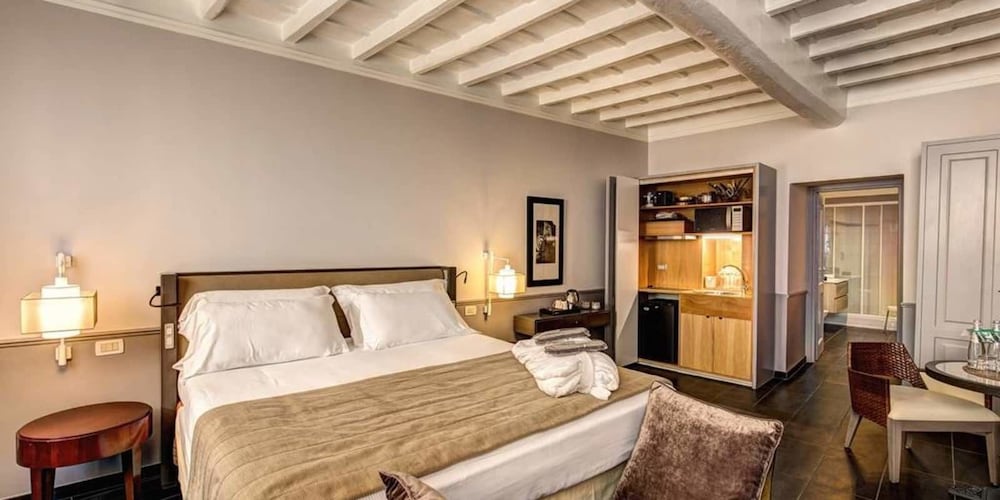 Suite Giulia 2