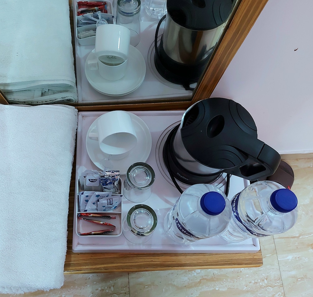 Hotel Sarla Regency