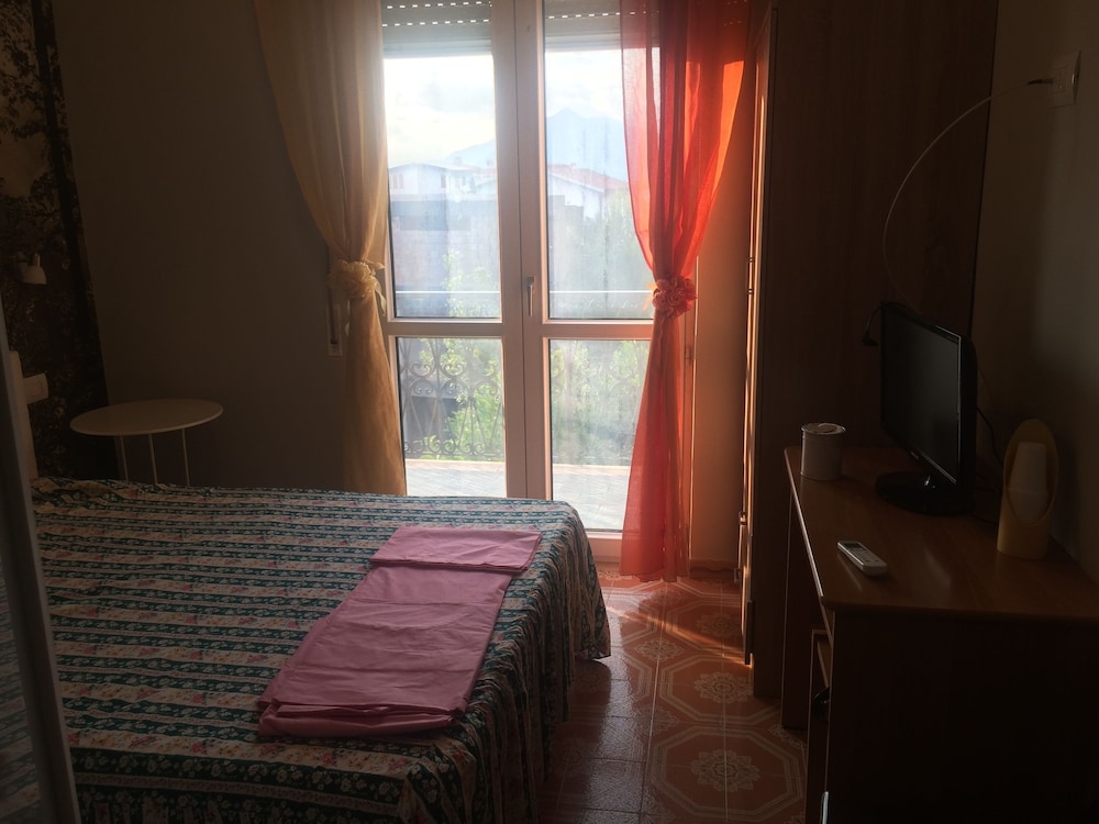Photo 28
