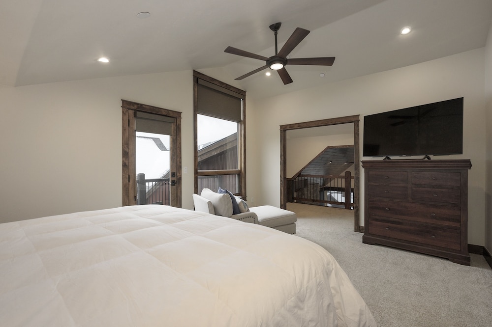 Summit Place At Lakota 4 Bedroom Townhouse by RedAwning - Property Image 29