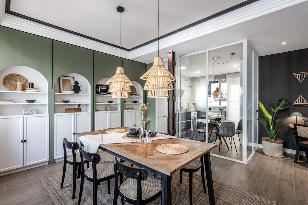 Lisala - 2 Bedrooms in Trafalgar