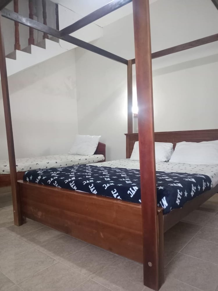 Ella Hide Forest Cottage