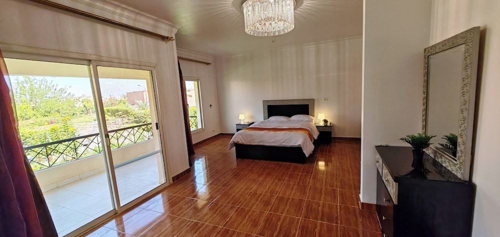 Rujia Chinese Homestay view 2