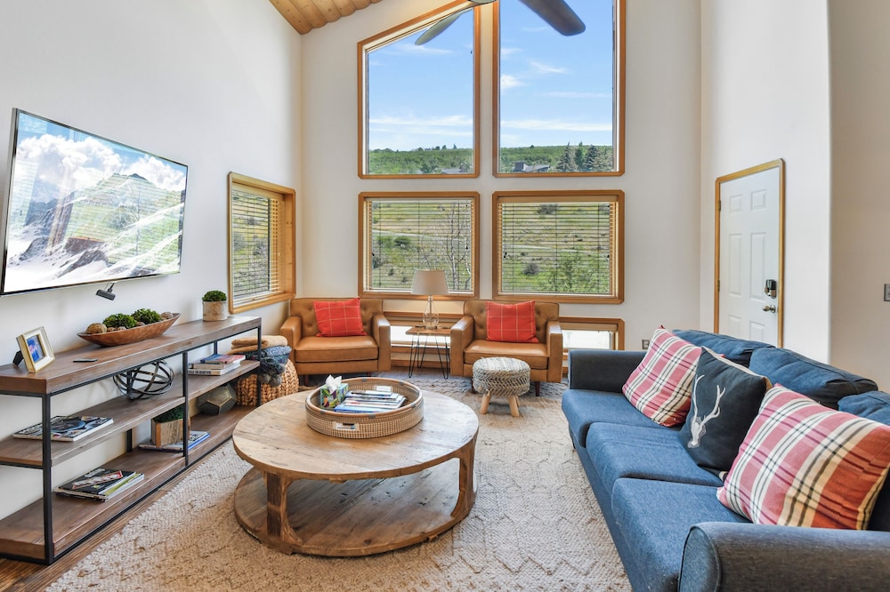 Deer Valley La Casa Boulder Creek