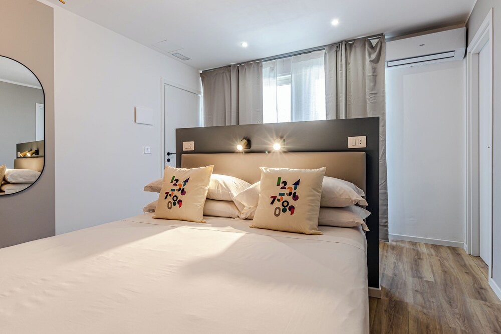 Numberz Rooms And Apartments
