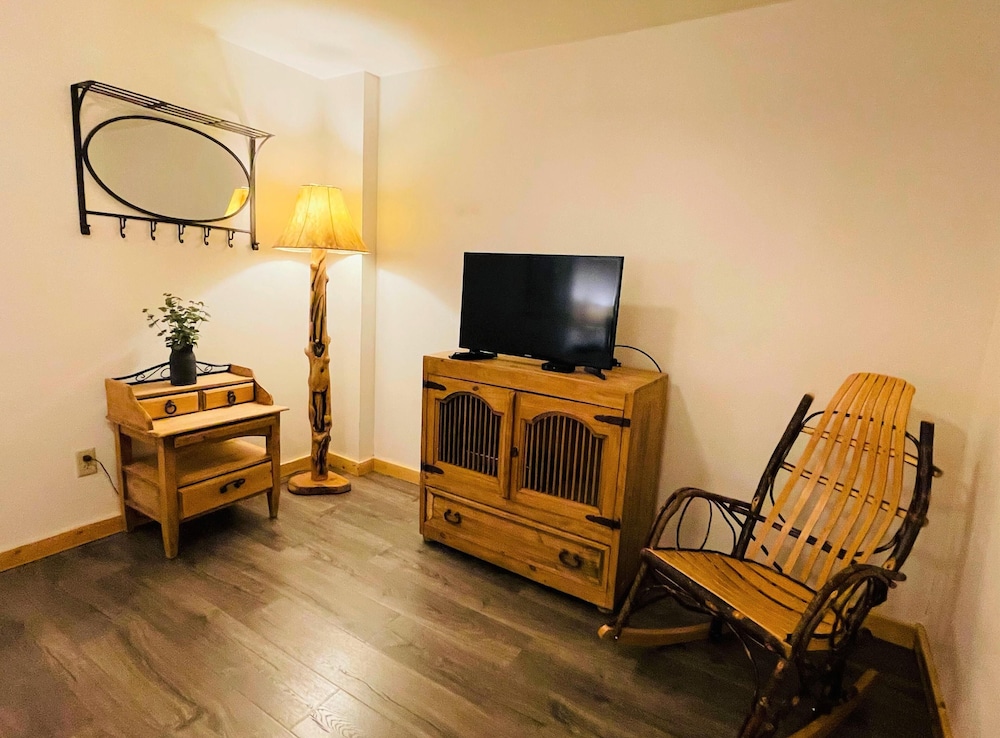 Estes Park Condos - Property Image 192