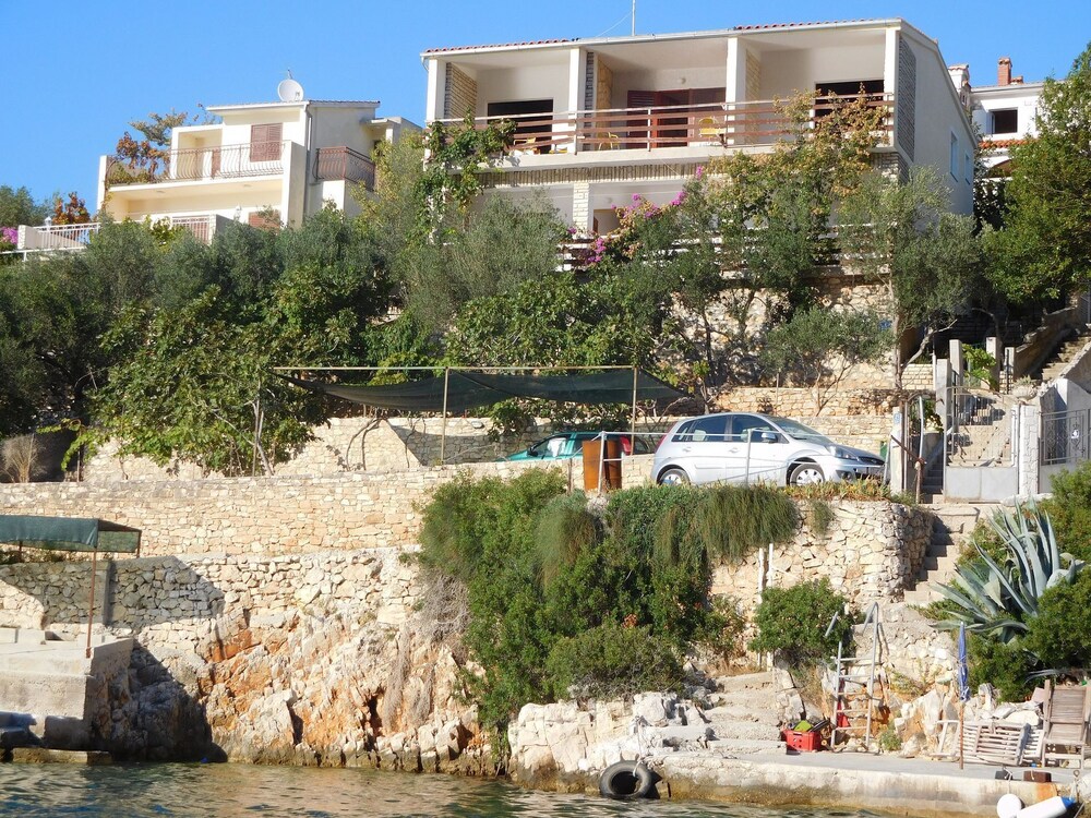 Ivan - 15 m From Beach - A3
