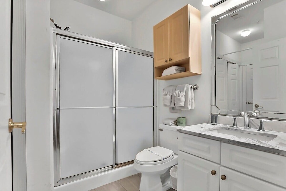 Magnolia Pointe Luster Leaf 4825-102 3 Bedroom Condo