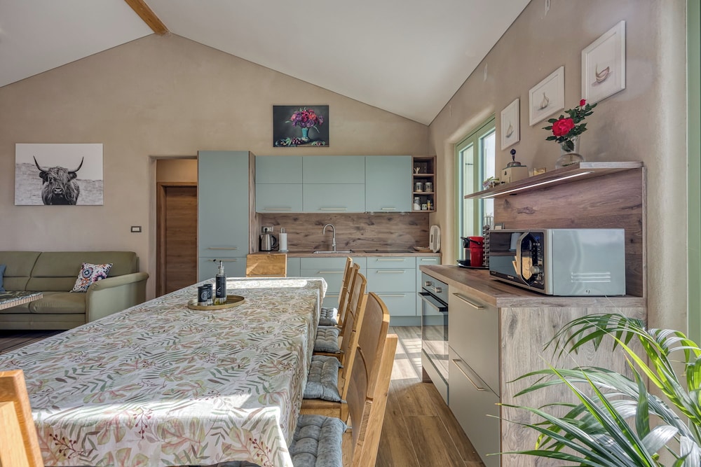 Villa Olivia with Sauna