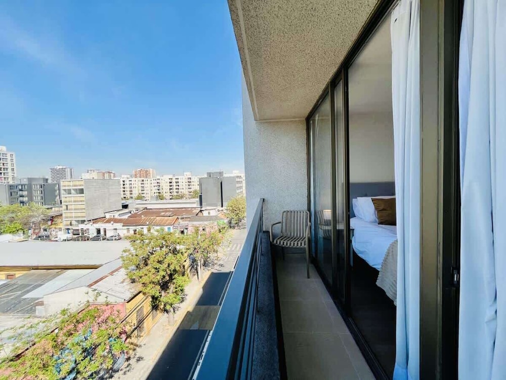 Urbano Esperanza Plaza Yungay Laundry Park Pet