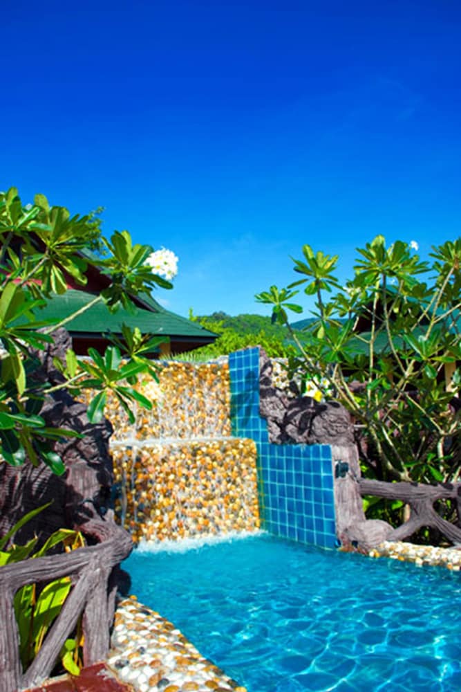 Dreamland Resort