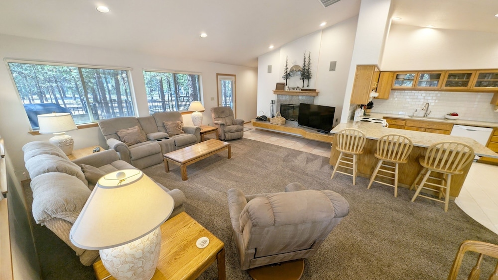Mt Hood 13 4 Bedroom Home