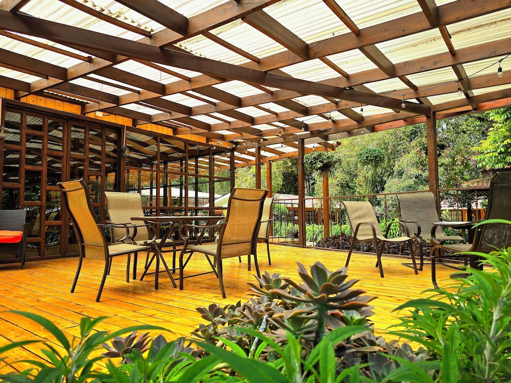 Hotel de Montaña Suria