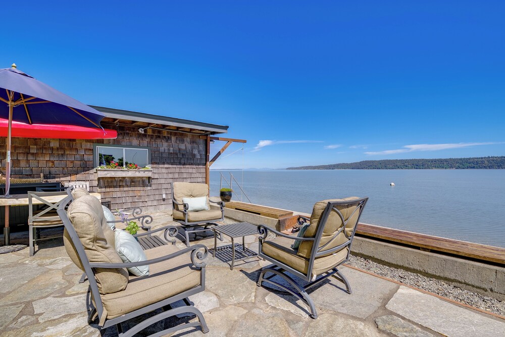 Waterfront Gem w/ 2 Patios on Camano Island