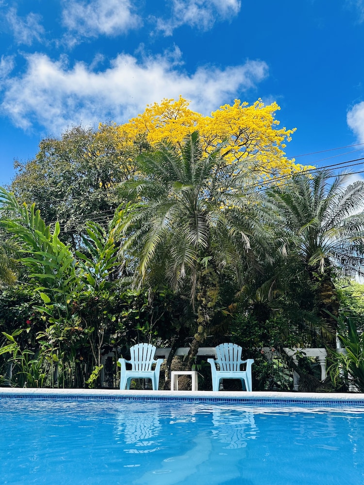 Hotel Colibri