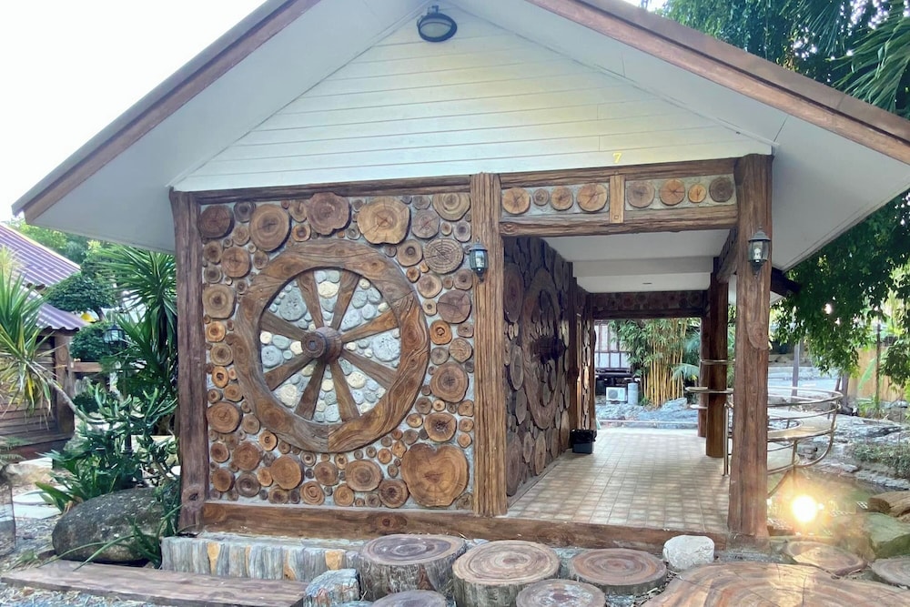 Punpoon Resort