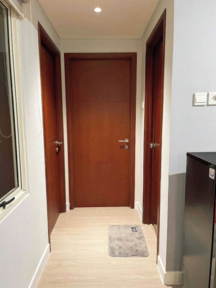 Platinum Royal Mediterania West Jakarta