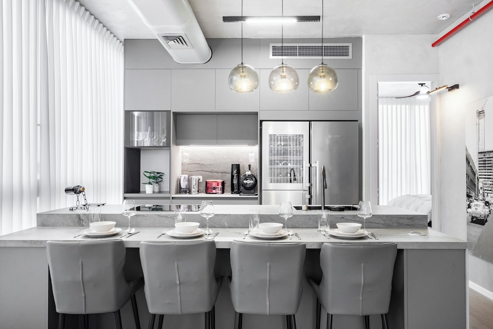Top TLV Grand Suites view 3