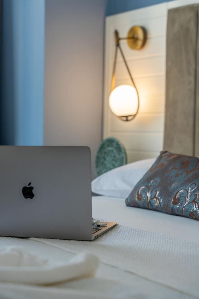 Un Amor Otel (+16) - Image 30