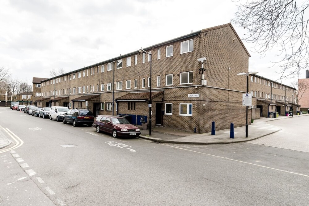 Lovely 2 Bedroom Apartment With Garden, South Bank Westminster