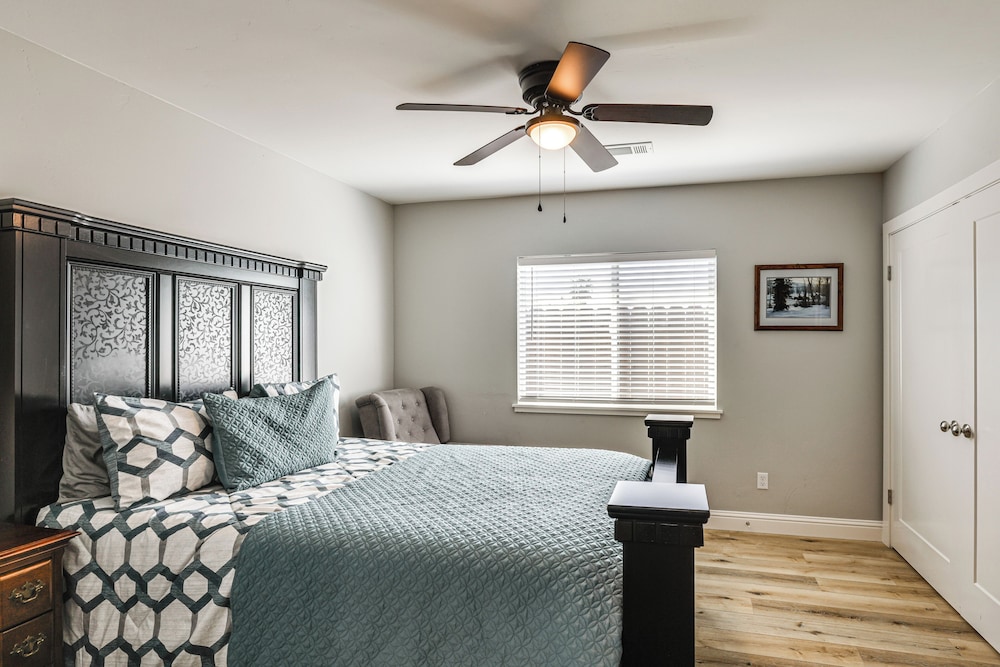 Quaint Hughson Vacation Rental, Walk to Downtown! - Property Image 22