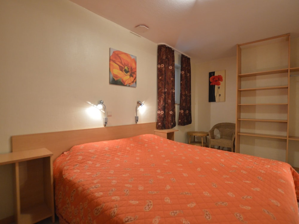 Holiday Home in Robertville Near Lake & Sauna view 5