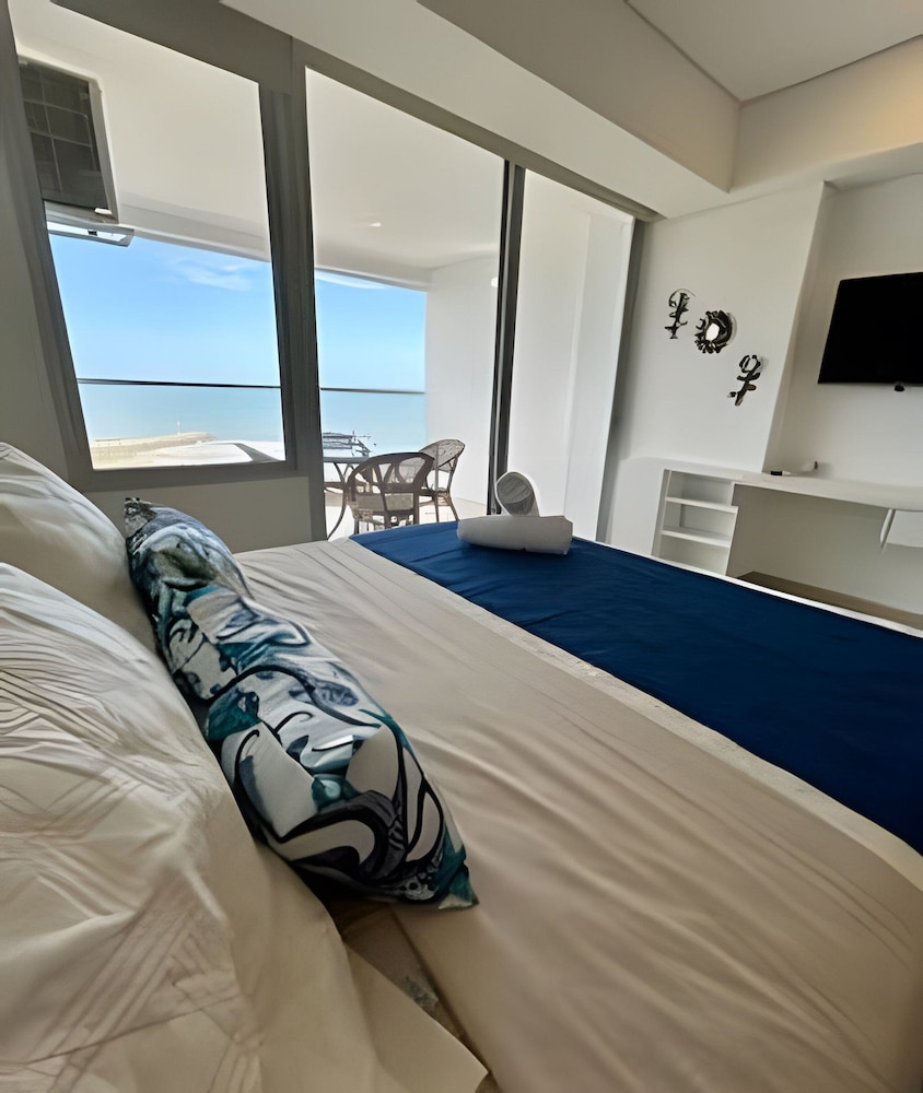 CARTAGENA BEACH 716