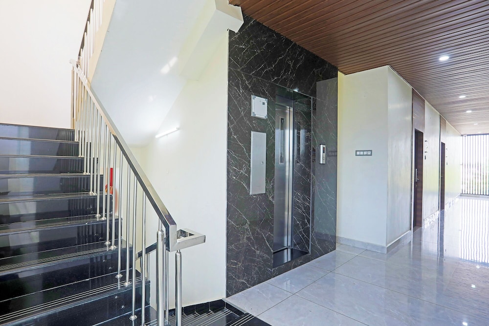 Fabhotel Rr Residency I
