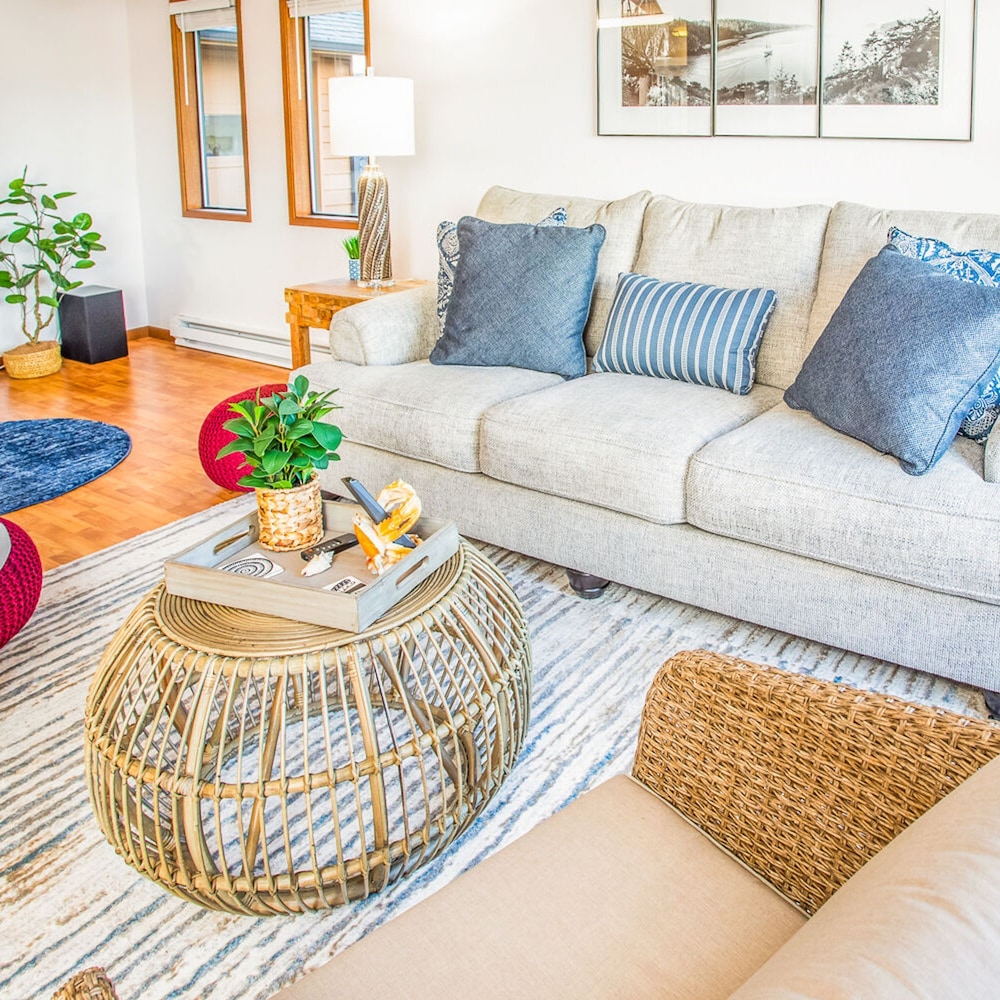 Cornet Bay Cottage in Oak Harbor