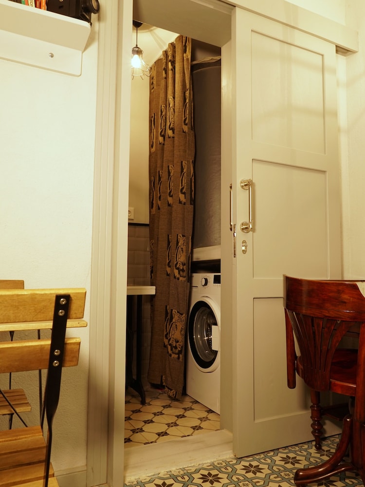 Tilas House No8 - Yurt - Image 28