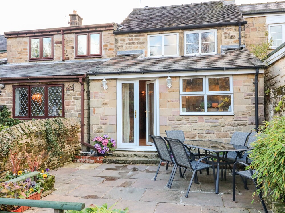 Hallbrook Cottage