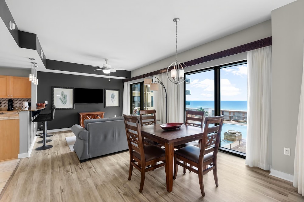 Origin at Seahaven by Panhandle Getaways
