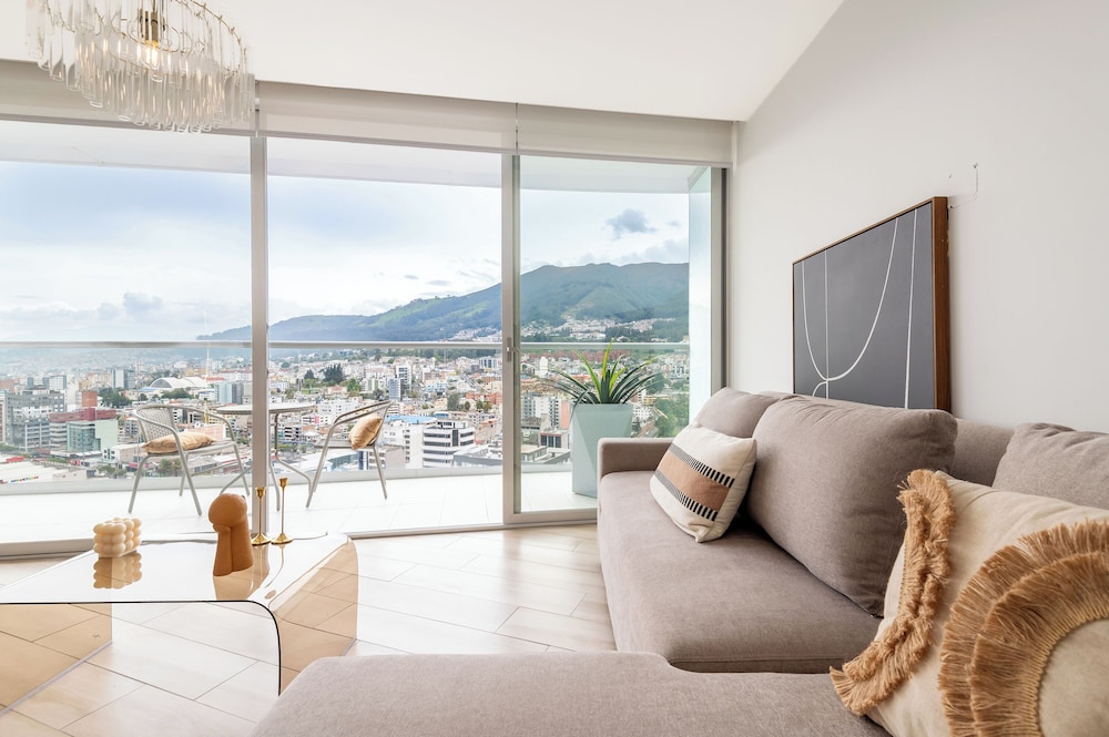 Edificio One by Host Ecuador