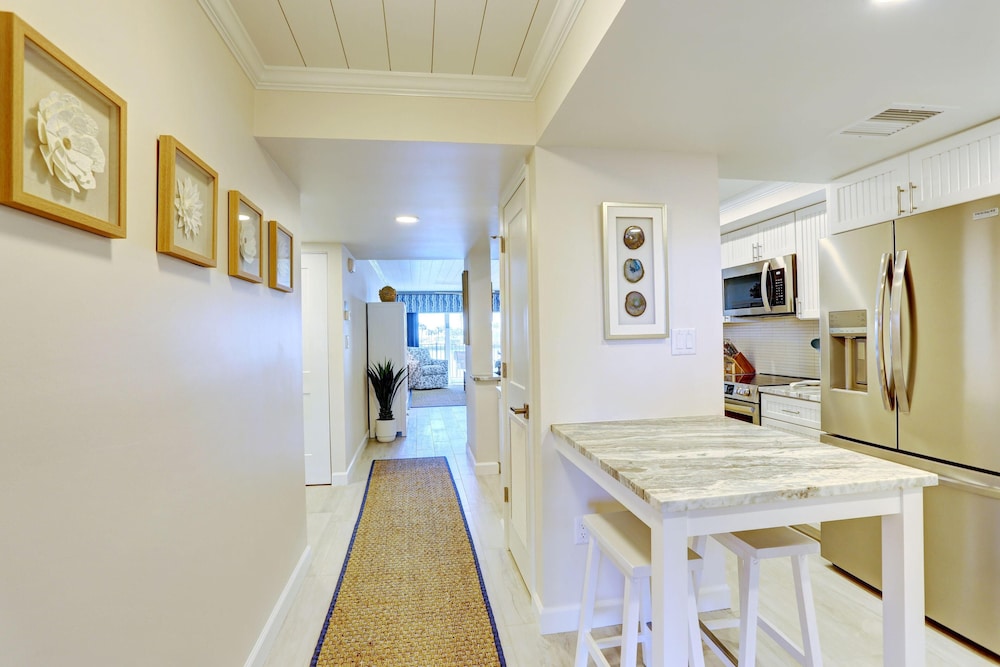 Land's End 5-203 Gulf-bay Front - Premier