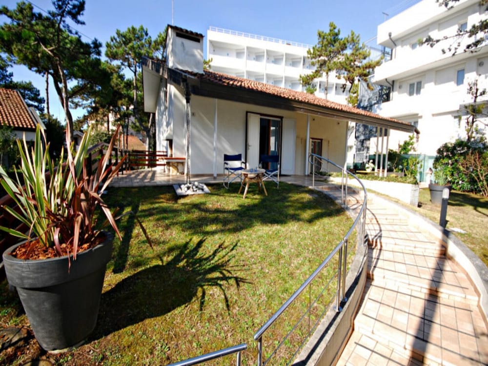 Spacious Villa in Lignano Pineta Near the Beach