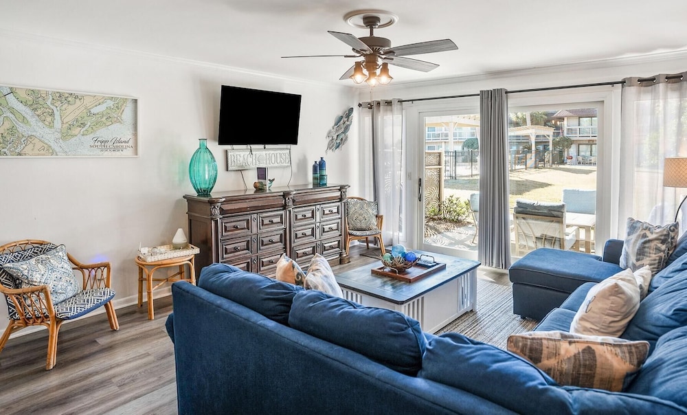 322 Capt John Fripp Villa - Oceanview Retreat on Fripp Island
