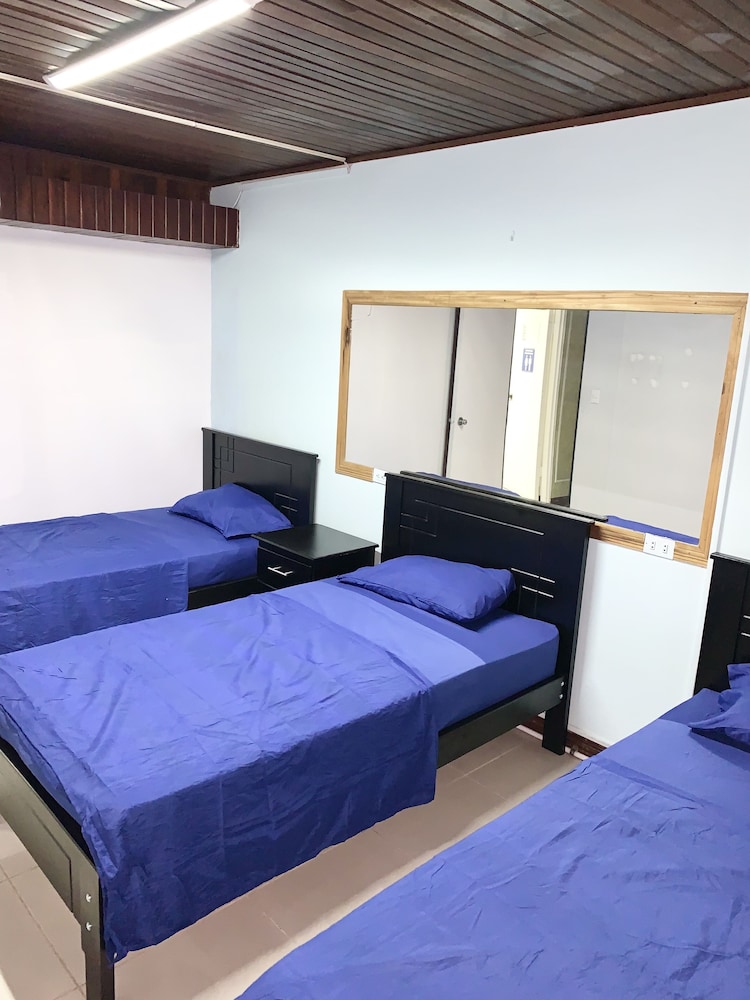 Global House Costa Rica Backpackers view 4