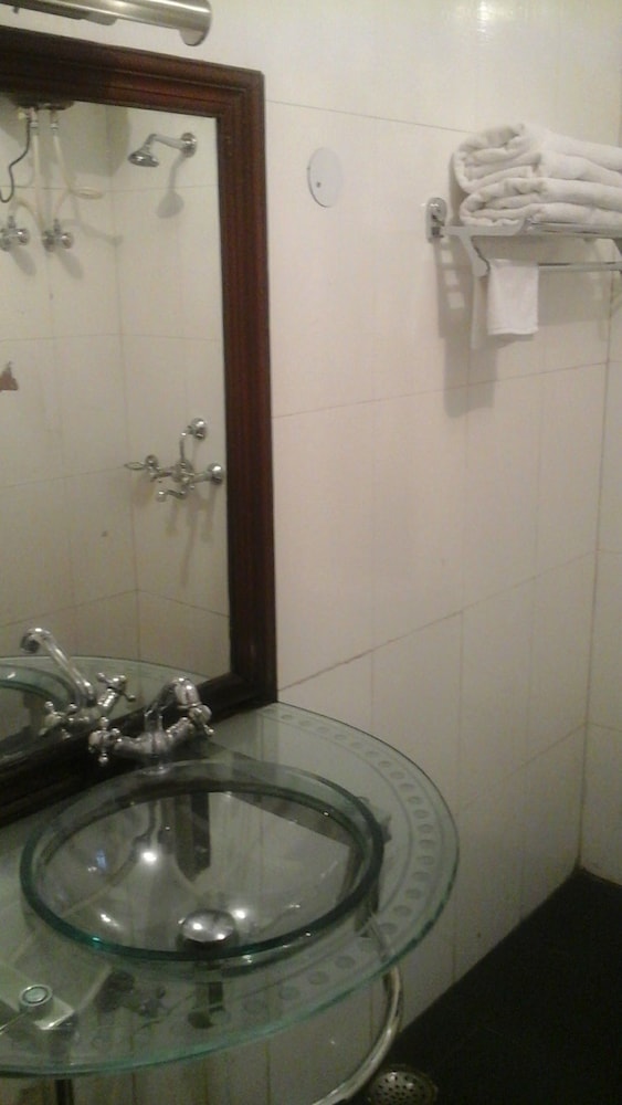 Hotel Dev Cottage