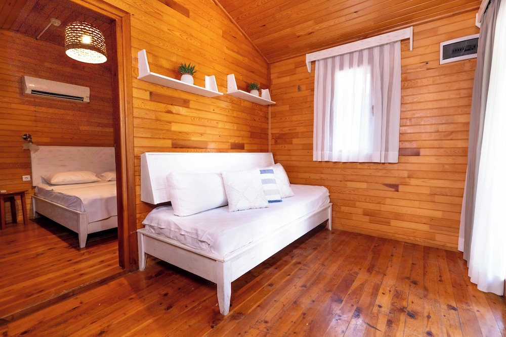 Alicra Otel Çıralı - Image 28