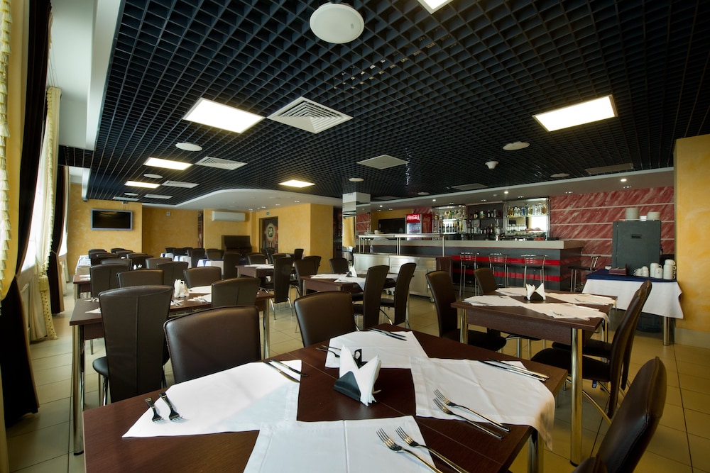 Hotel Arena