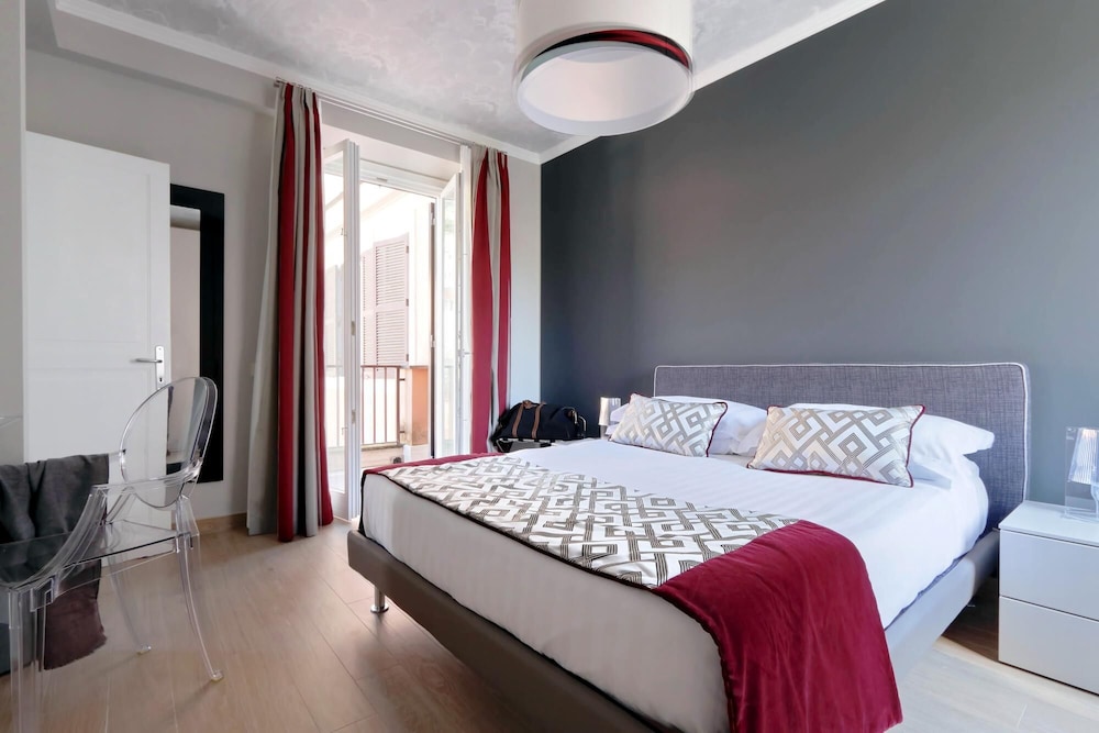 A8 Piazzetta Margutta A8 - My Extra Home