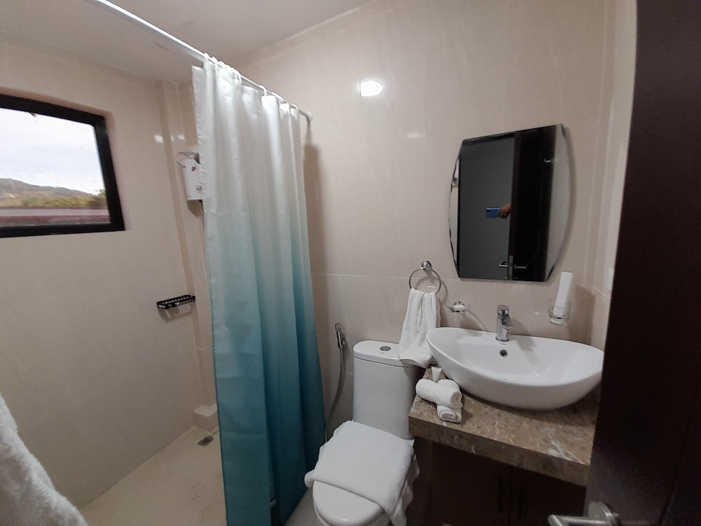 Manzil Anilao Cosy 1 Bedroom Apt U7
