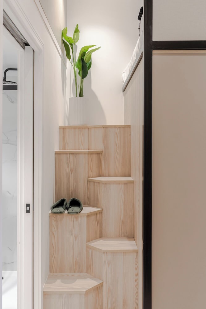 Your Apartment - Kensington
