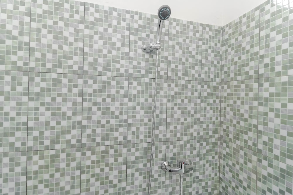 RedDoorz Plus near Palembang Square Mall