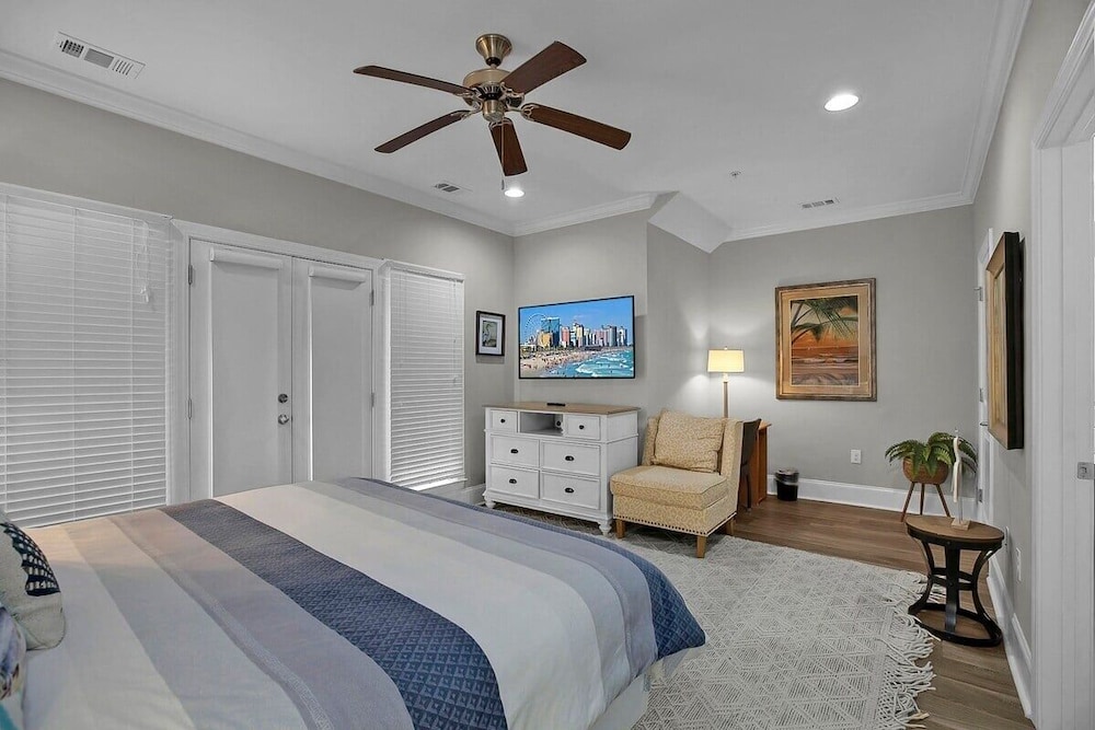 The Village At 74th 3 Bedroom Home