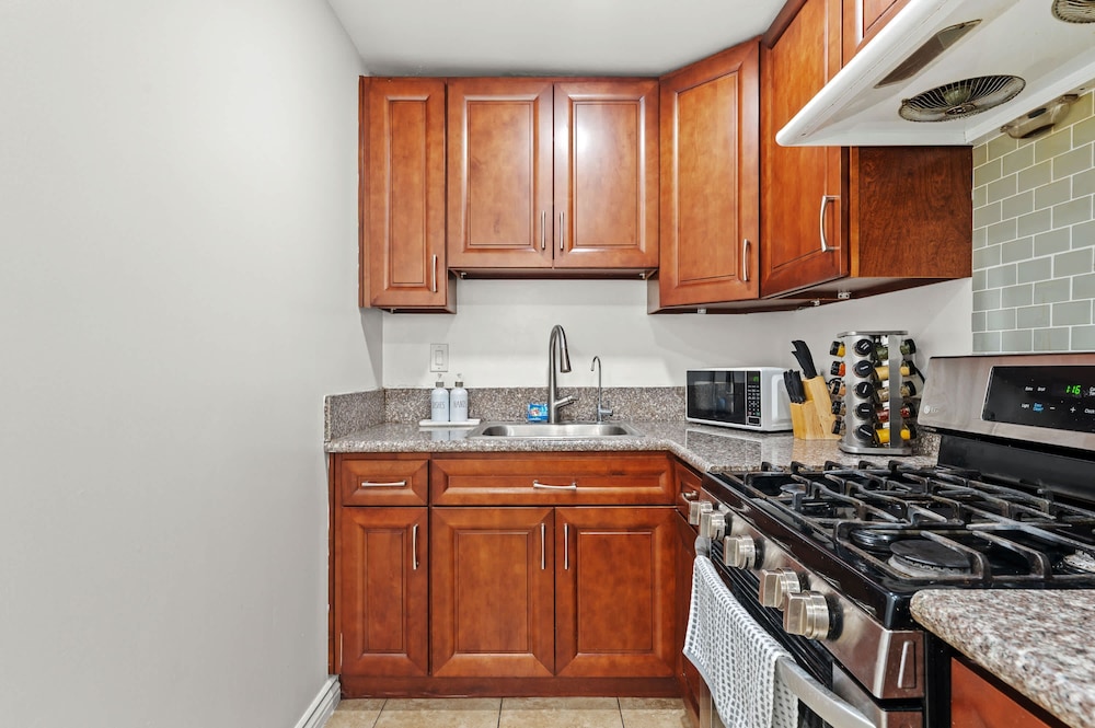 Spacious Bright Home Fully Equipped