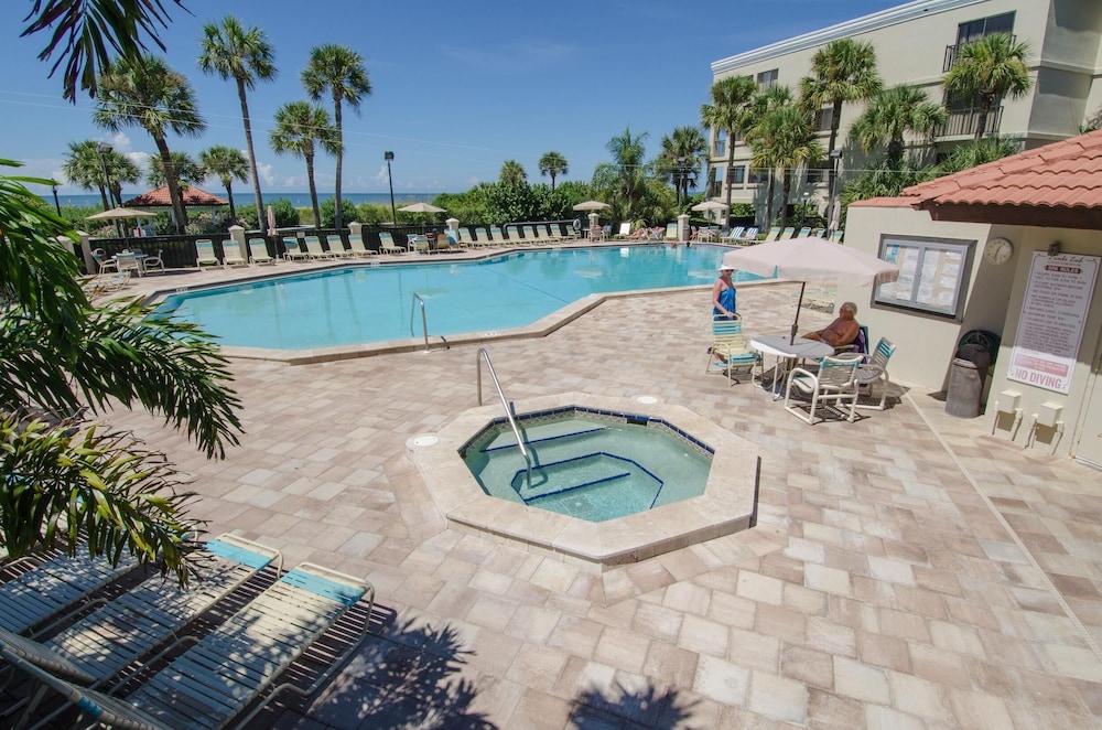 Land's End 9-402 Beach Front - Premier