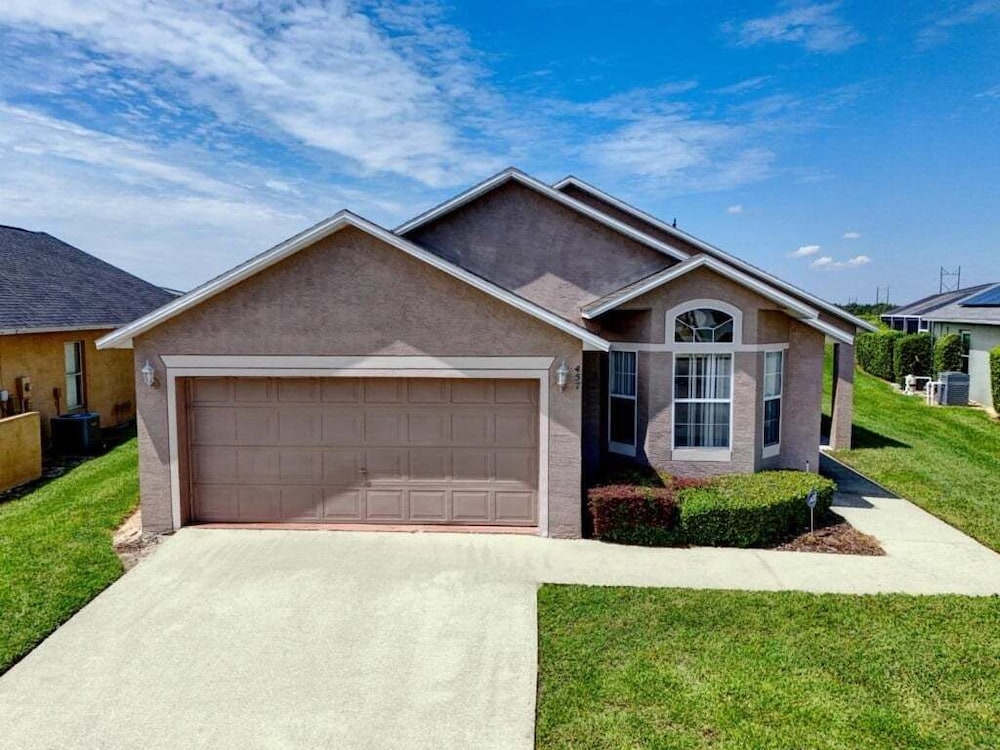 Cozy 4br Pool Home W/ Game Room Near Disney 4 Bedroom Villa